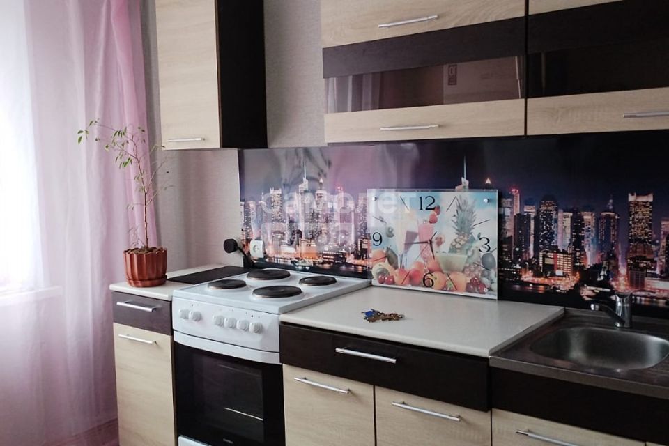Сдаётся 1-комнатная квартира, 35 м²