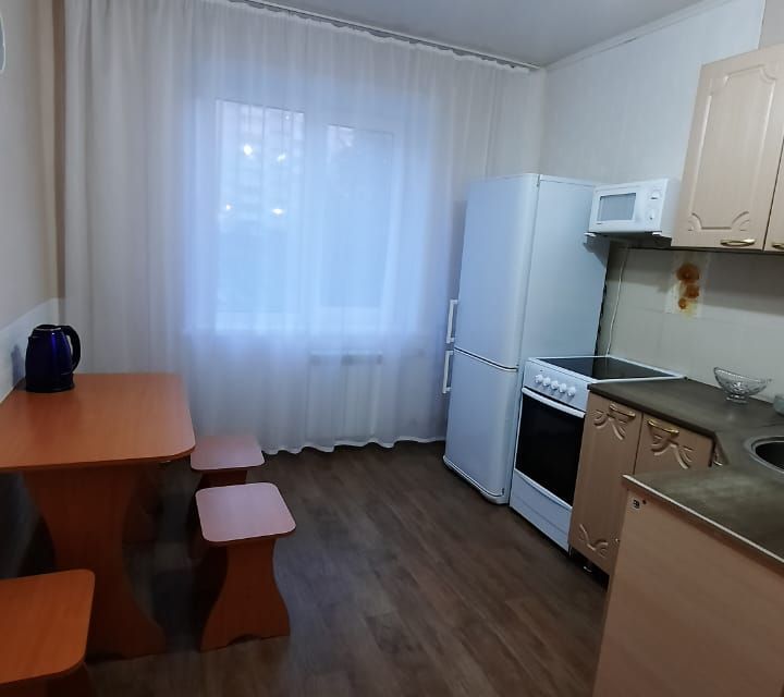 Сдаётся 3-комнатная квартира, 65 м²