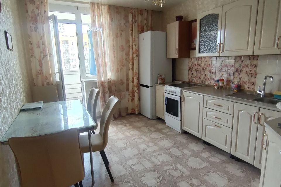 Продаётся 2-комнатная квартира, 64.7 м²
