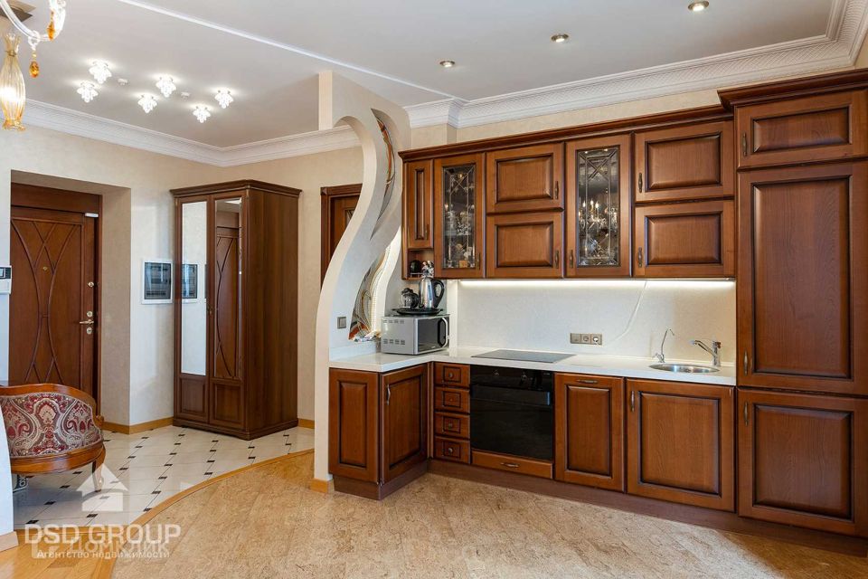 Продаётся 2-комнатная квартира, 68.2 м²