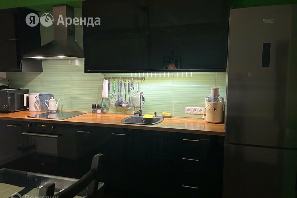 Сдаётся 2-комнатная квартира, 69 м²