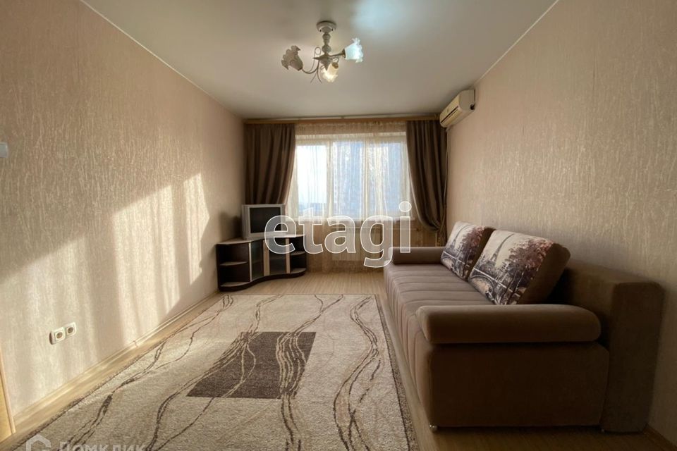 Сдаётся 1-комнатная квартира, 37 м²