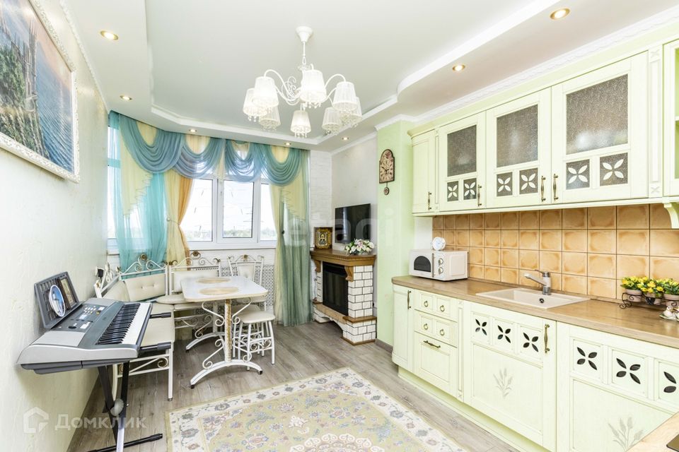 Продаётся 2-комнатная квартира, 55.8 м²