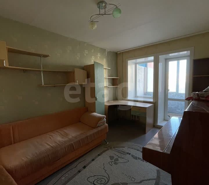 Продаётся 4-комнатная квартира, 81.1 м²