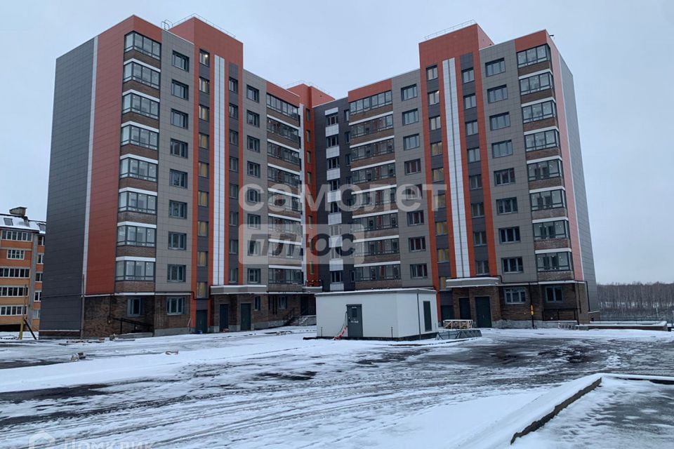 Продаётся 3-комнатная квартира, 75.7 м²