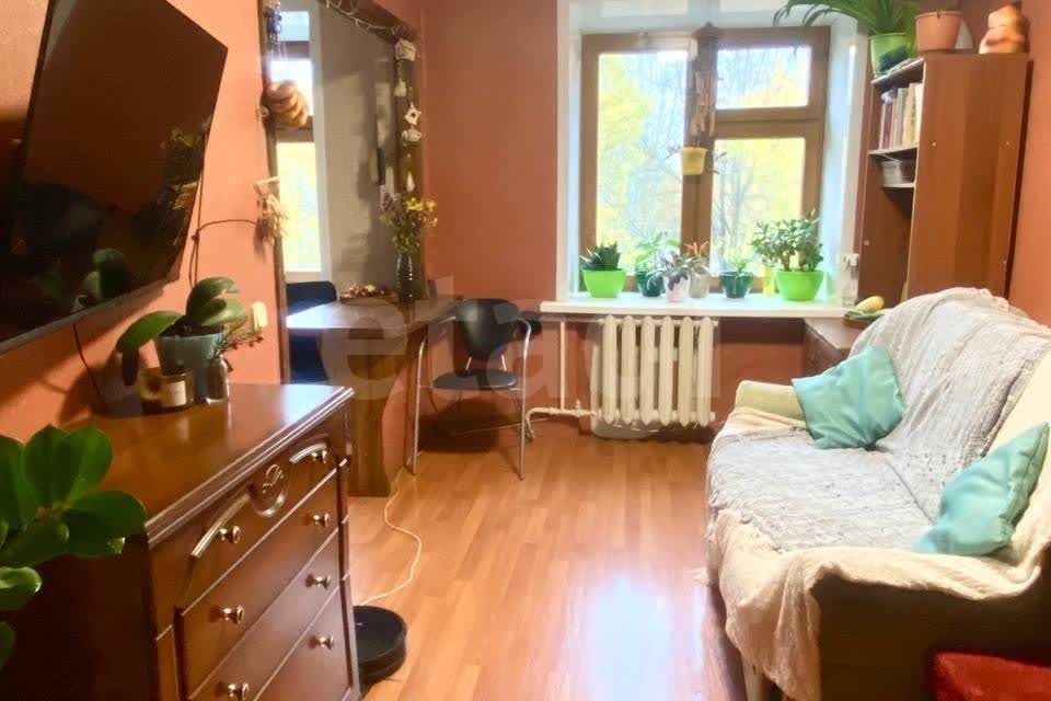 Продаётся 3-комнатная квартира, 58.5 м²