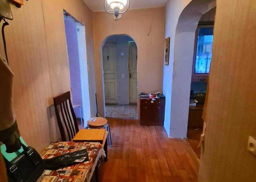 Продаётся 3-комнатная квартира, 76.9 м²