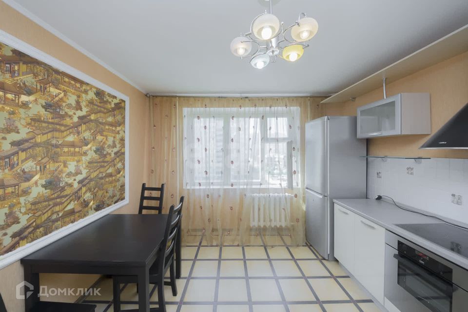 Продаётся 2-комнатная квартира, 72.5 м²