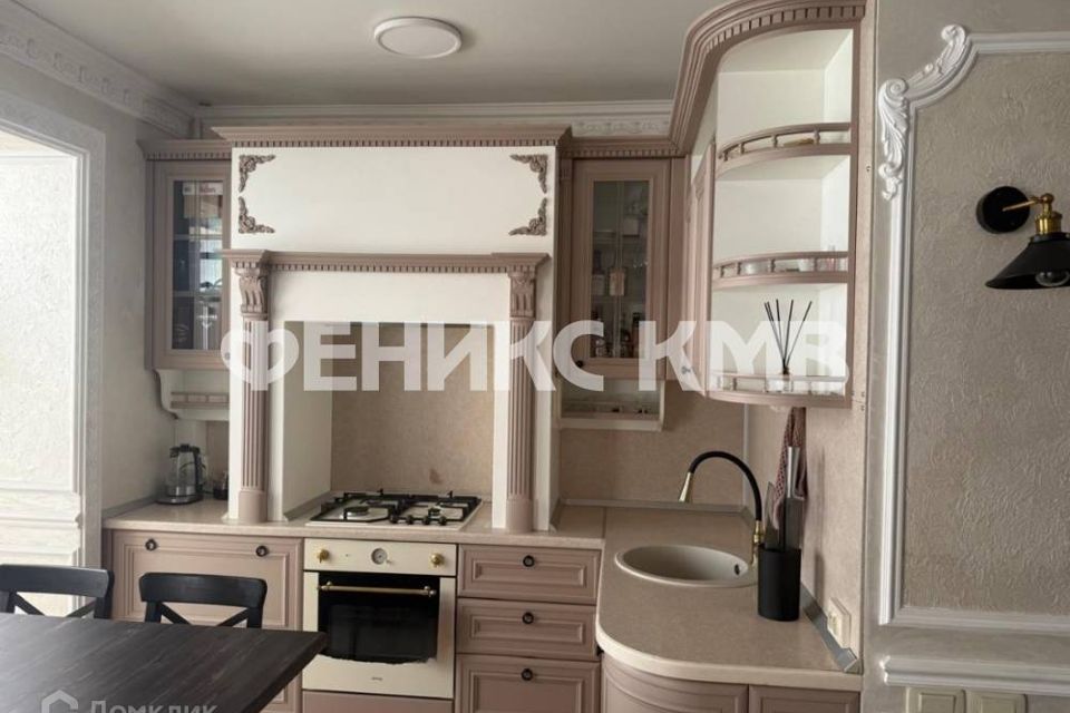Продаётся 3-комнатная квартира, 92 м²
