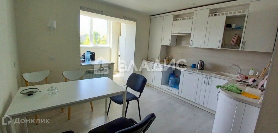 Сдаётся 3-комнатная квартира, 82 м²