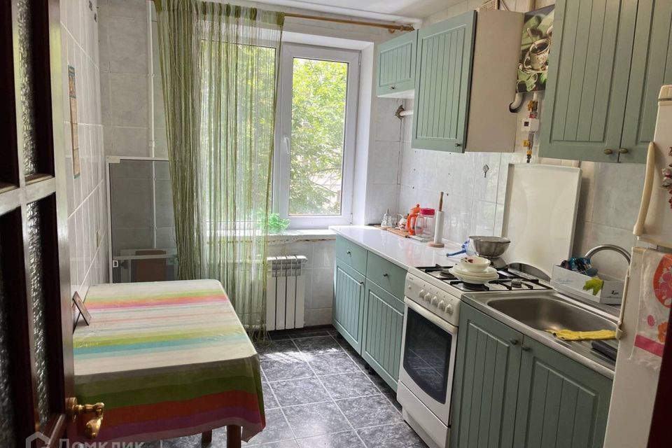 Продаётся 3-комнатная квартира, 55.8 м²