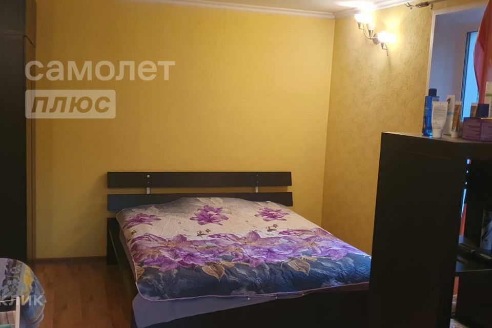 Продаётся 1-комнатная квартира, 32 м²