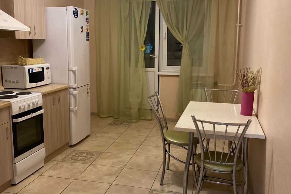 Продаётся 2-комнатная квартира, 56.2 м²