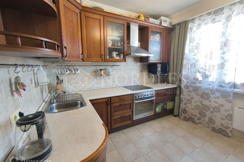 Продаётся 3-комнатная квартира, 81 м²
