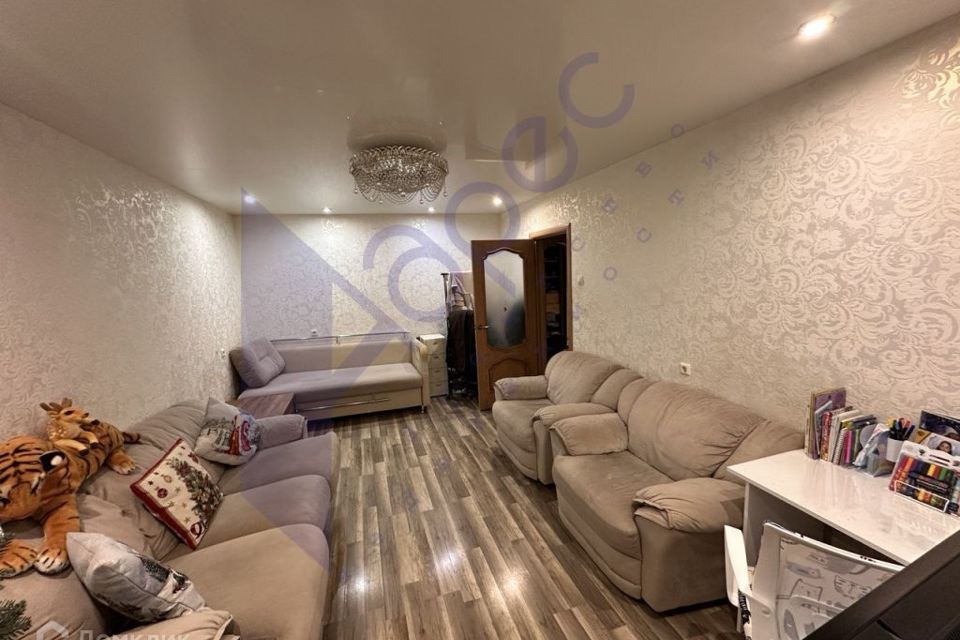 Продаётся 3-комнатная квартира, 87.6 м²