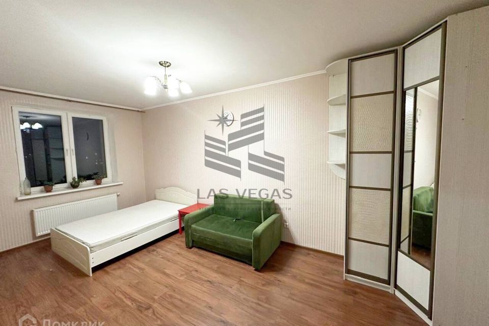 Сдаётся 2-комнатная квартира, 55 м²