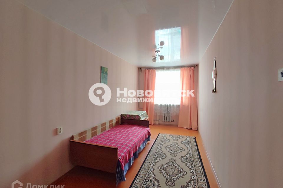 Продаётся 3-комнатная квартира, 60 м²