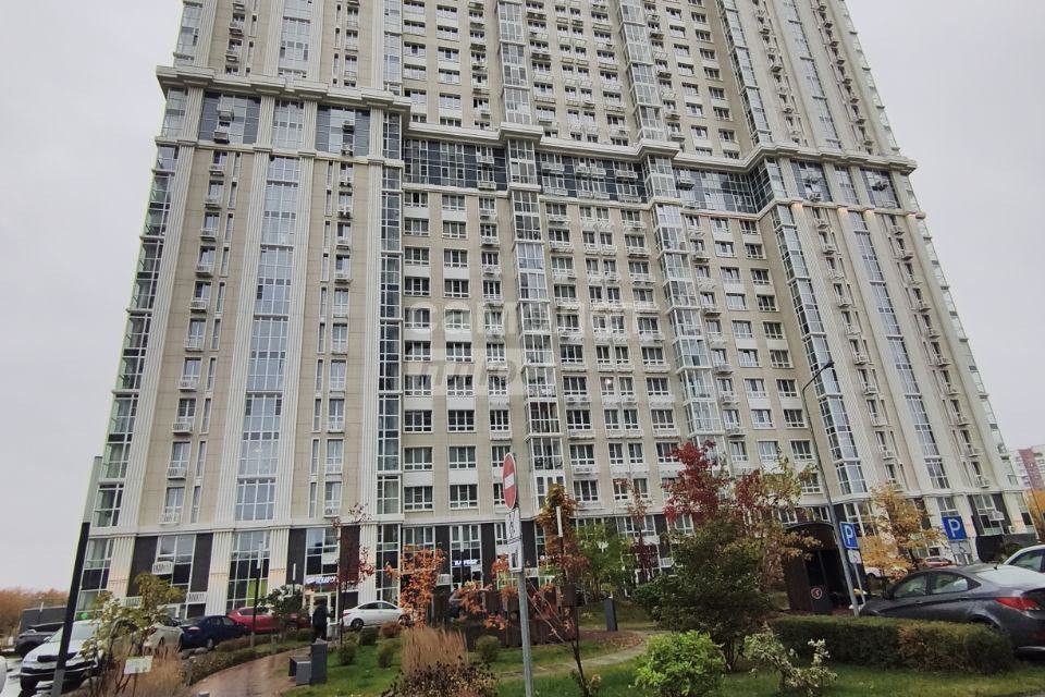 Продаётся 2-комнатная квартира, 56.7 м²