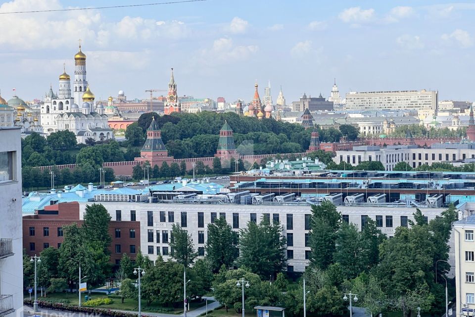 Продаётся 3-комнатная квартира, 60 м²