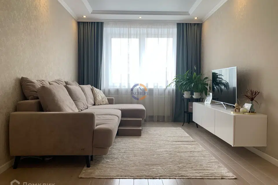Продаётся 2-комнатная квартира, 58.7 м²