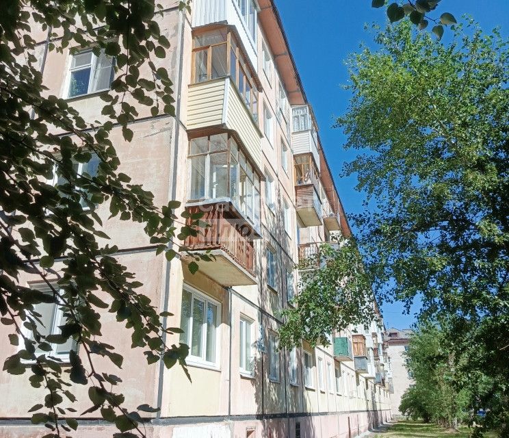 Продаётся 2-комнатная квартира, 40.2 м²