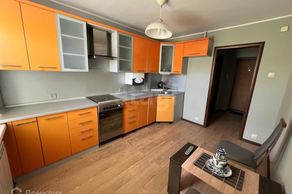 Продаётся 1-комнатная квартира, 35.7 м²