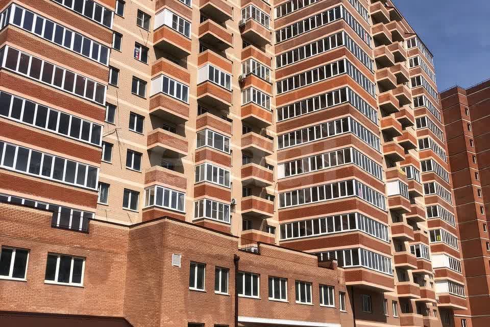 Продаётся 1-комнатная квартира, 47.5 м²