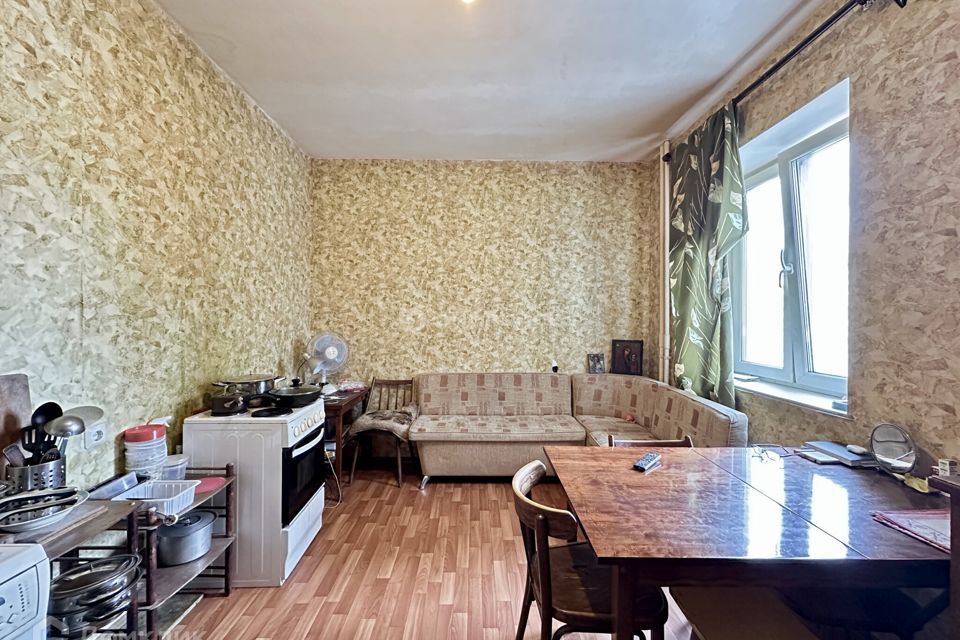 Продаётся 1-комнатная квартира, 45.6 м²