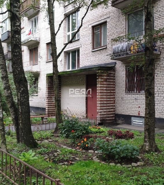 Продаётся 2-комнатная квартира, 49.2 м²