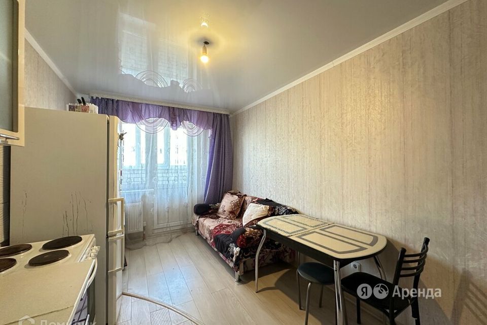 Сдаётся 1-комнатная квартира, 40 м²