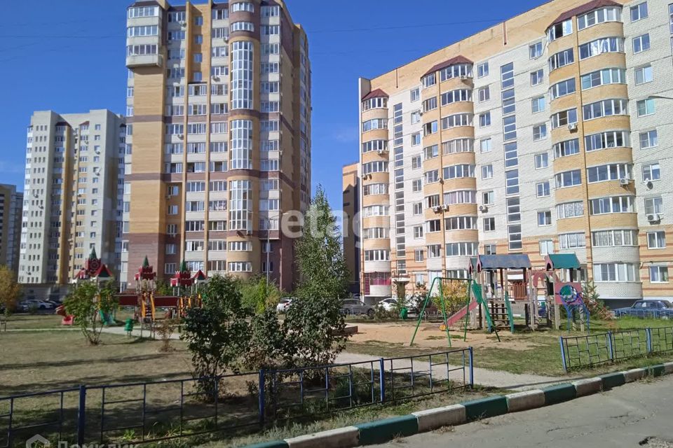 Продаётся 2-комнатная квартира, 59.4 м²