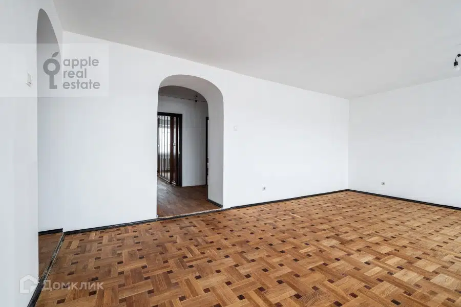 Продаётся 3-комнатная квартира, 90 м²