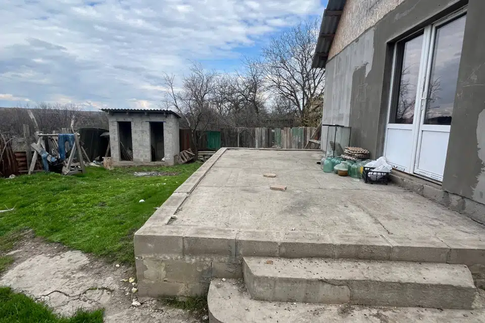 Продаётся 1-этажный дом, 100 м²