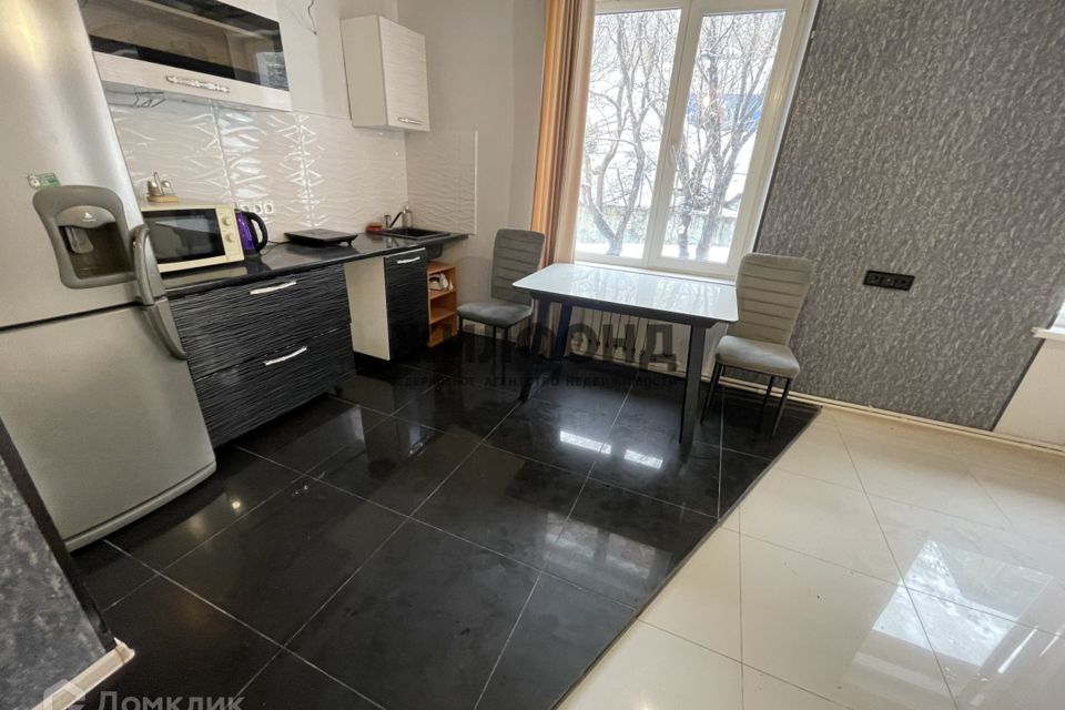 Продаётся 3-комнатная квартира, 65 м²
