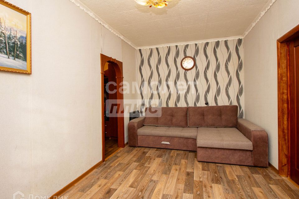 Продаётся 4-комнатная квартира, 64.8 м²