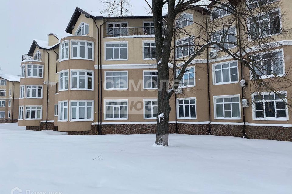 Продаётся 2-комнатная квартира, 61.8 м²