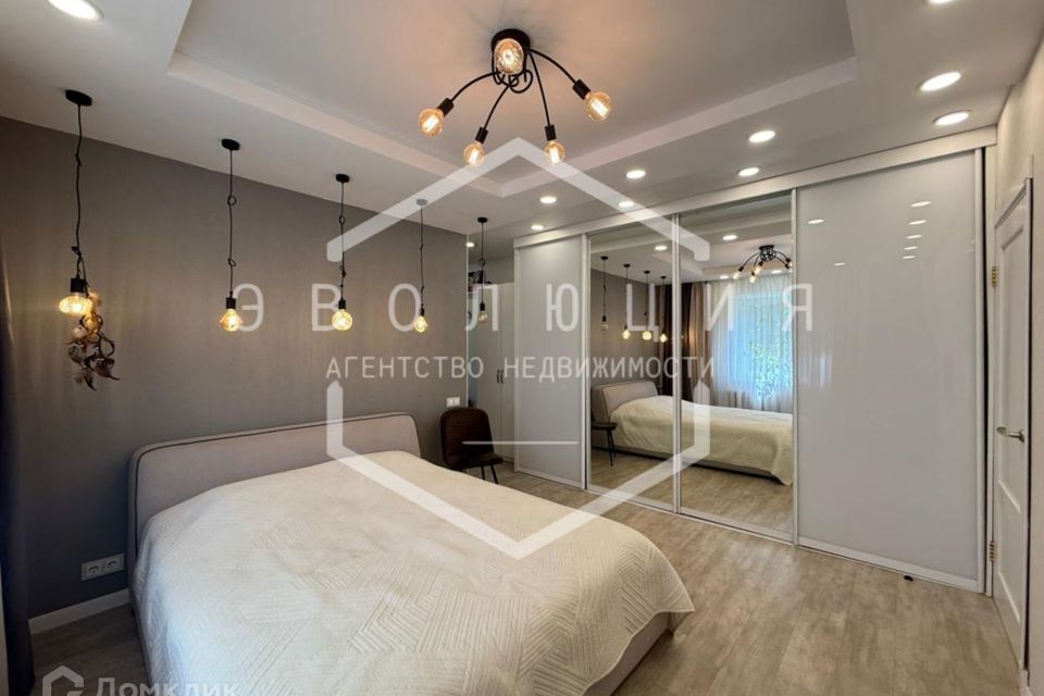 Продаётся 2-комнатная квартира, 42.7 м²