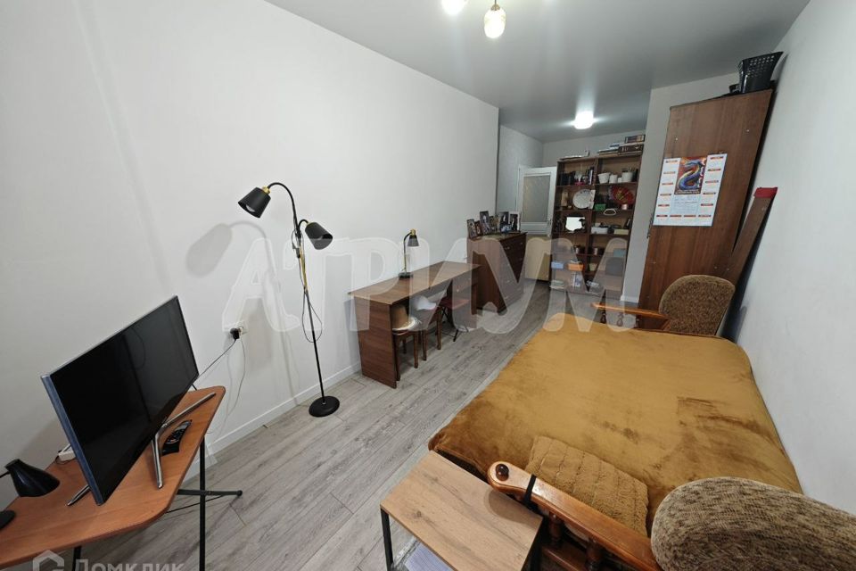 Продаётся 1-комнатная квартира, 39.8 м²