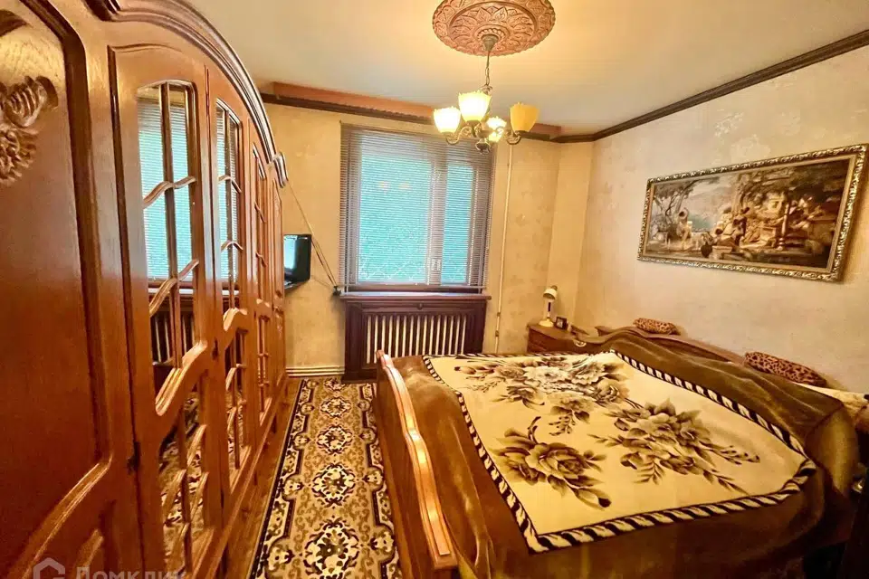 Продаётся 6-комнатная квартира, 114 м²