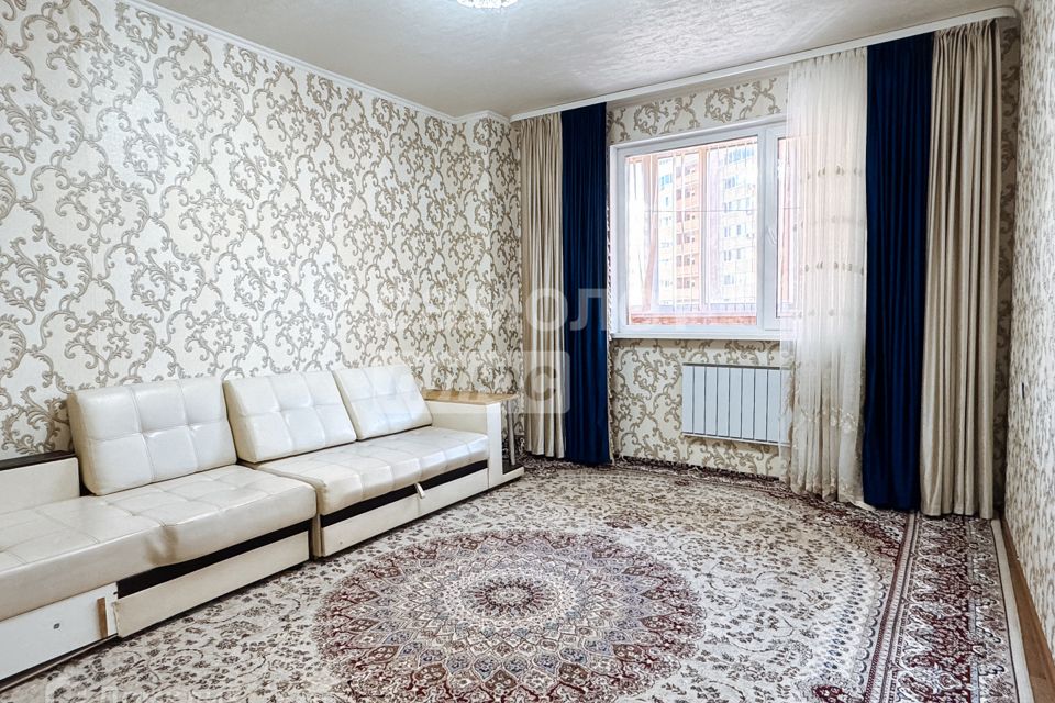Продаётся 2-комнатная квартира, 60.2 м²