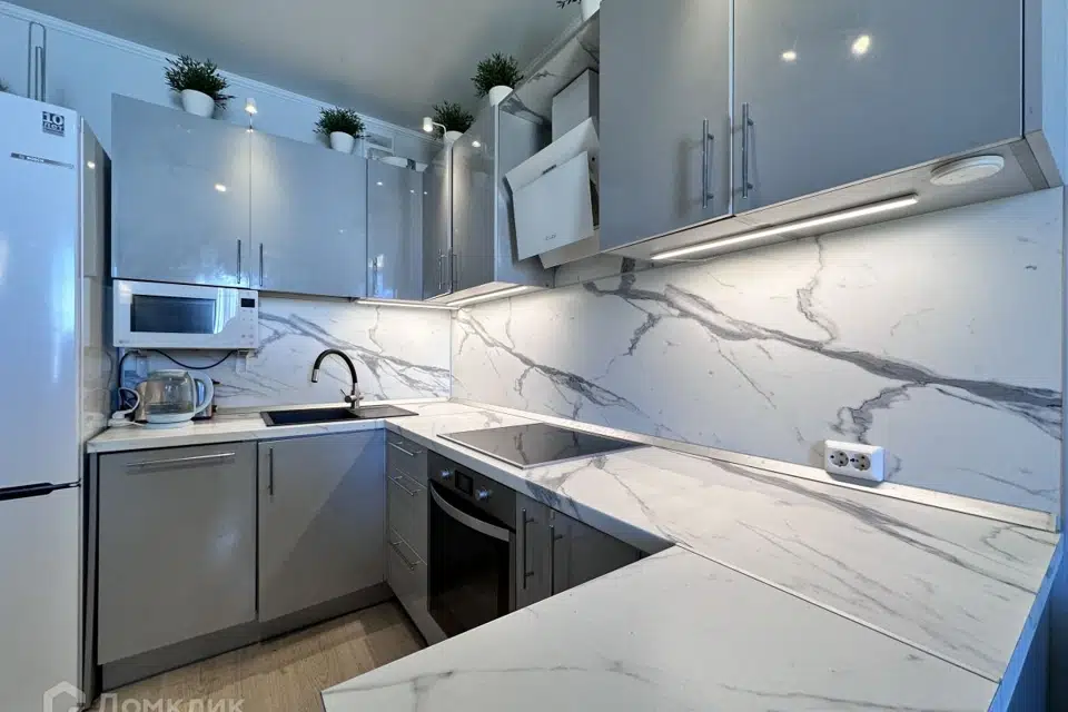 Продаётся 3-комнатная квартира, 80 м²