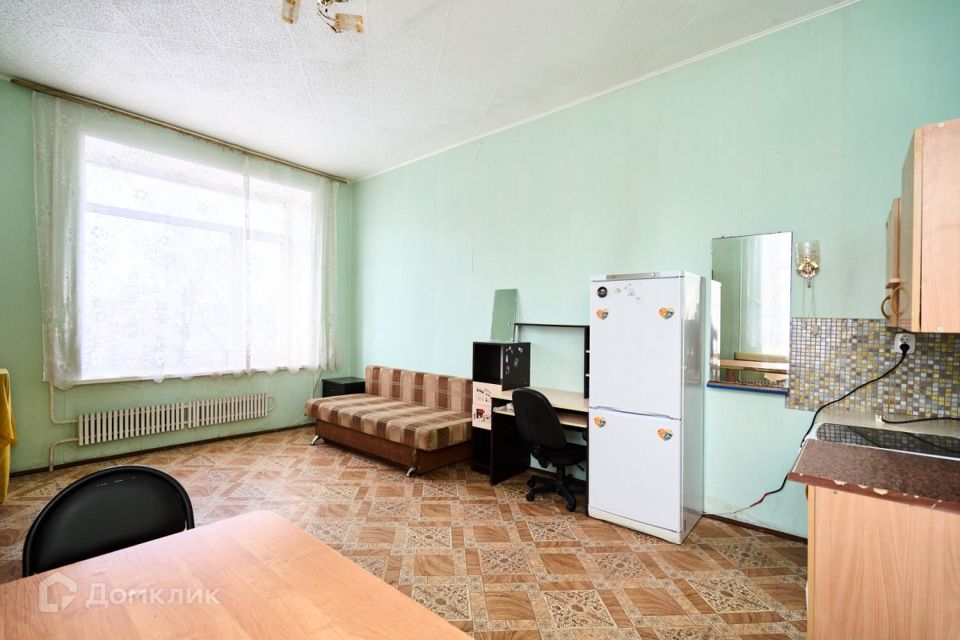 Продаётся комната в 1-комн. квартире, 21.6 м²