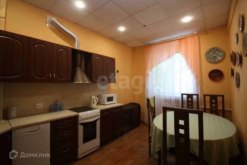 Продаётся 3-комнатная квартира, 77.9 м²
