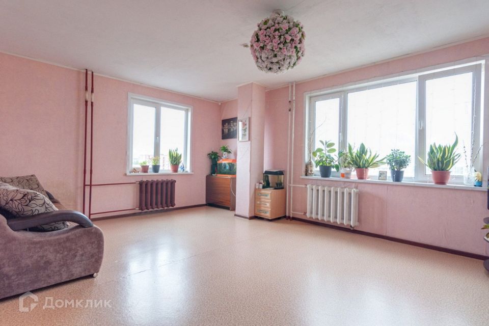 Продаётся 2-комнатная квартира, 60.8 м²