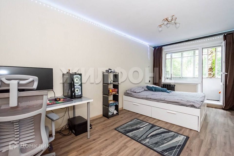 Продаётся 1-комнатная квартира, 33 м²