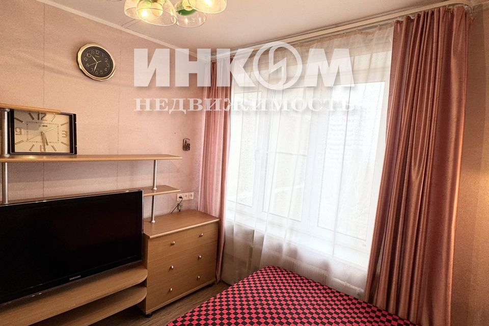 Продаётся 3-комнатная квартира, 65.9 м²