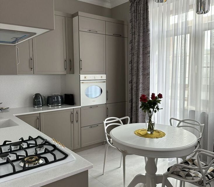 Сдаётся 3-комнатная квартира, 79 м²