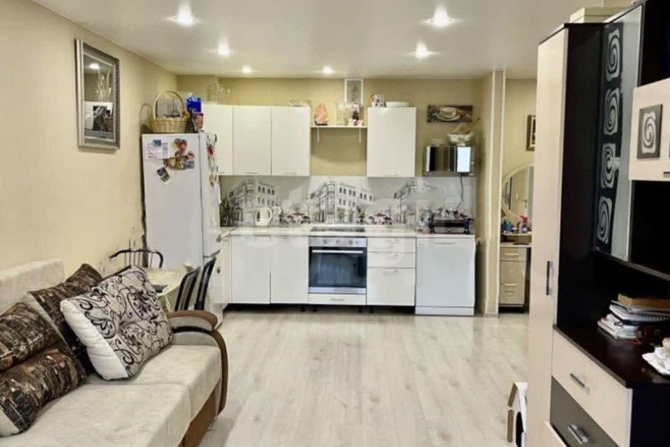 Продаётся 2-комнатная квартира, 50 м²
