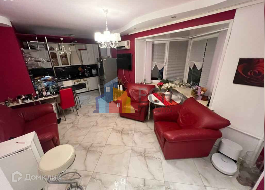Продаётся 4-комнатная квартира, 98 м²