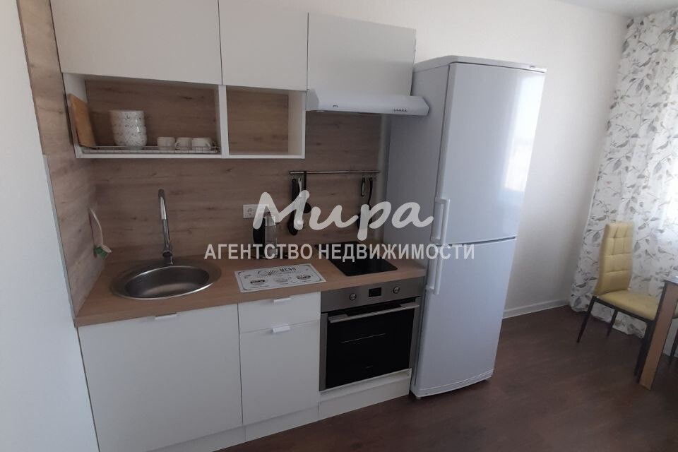 Сдаётся 2-комнатная квартира, 57.3 м²